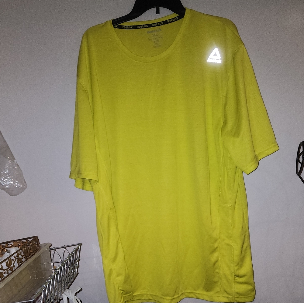 Reebok Men's Yellow Polyester Athletic Shirt 3X